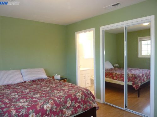 268 Royce Way, West Pittsburg CA  94565-4700 exterior