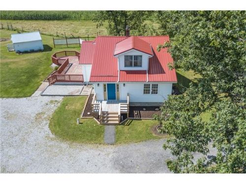 15663 Mccall Rd, Nelson, OH 44231-9514