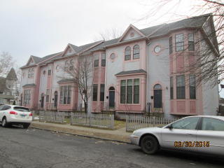 11 Cottage St, Bridgeport, CT 06611-2827