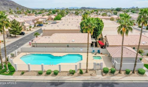 19809 49 Ave, Glendale AZ  85304-4311 exterior