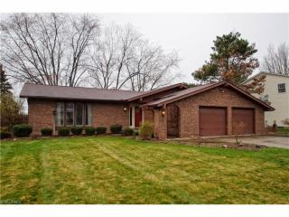 71 Pleasantview Dr, Easton, OH 44270-1247
