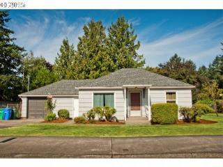 2001 112th Ave, Portland, OR 97216-3607