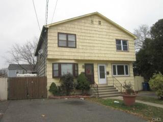 45 Louisiana Ave, Bridgeport, CT 06610-1542