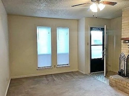 2213 Vanderbilt Ct, Denton, TX 76201-0715
