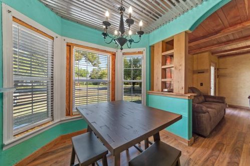 1006 Commerce Dr, Greenville TX  75401-2214 exterior