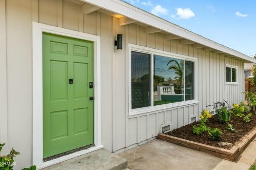 974 Orange Dr, Oxnard CA  93036-1834 exterior