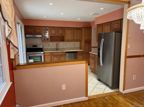 60 Lincoln St, Sloatsburg NY  10974-1217 exterior