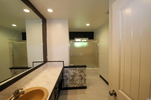 440 La Cresta Dr, Vacaville CA  95688-4218 exterior