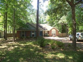 8304 Thornridge Ln, Tallahassee, FL 32312-5010