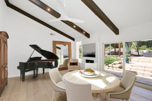 5134 Cathedral Oaks Rd, Santa Barbara CA  93111-1204 exterior
