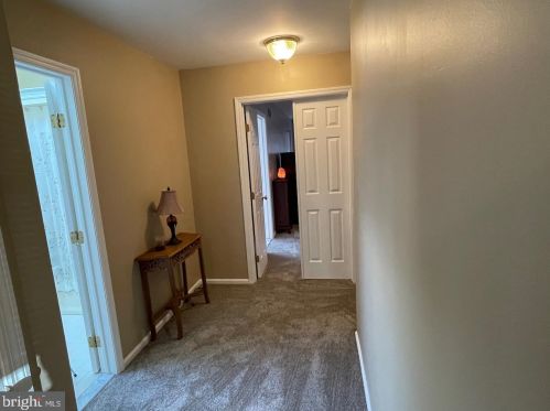 1567 Potter Dr, Pottstown PA 19464-2978 exterior