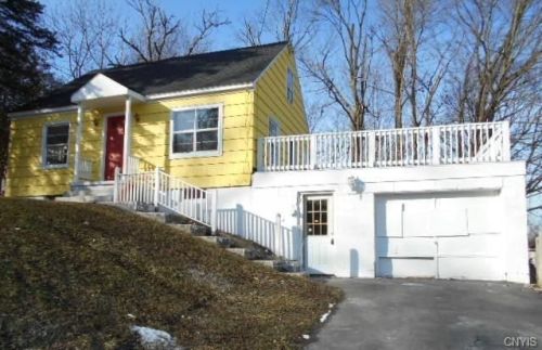 140 Marvin Rd, Syracuse, NY 13207-2243
