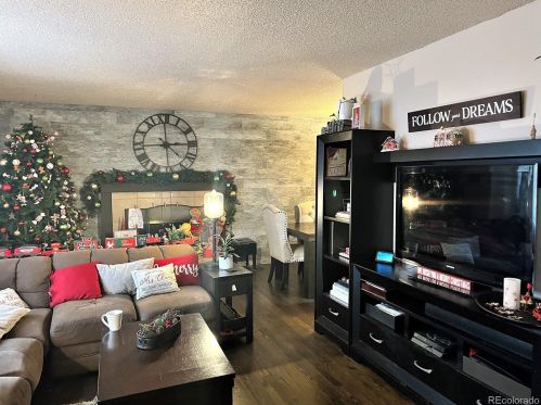 9345 Perry St, Westminster CO 80031-6442 exterior