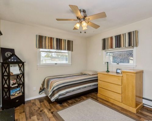 50 Avenue B, San Remo NY  11754-2505 exterior