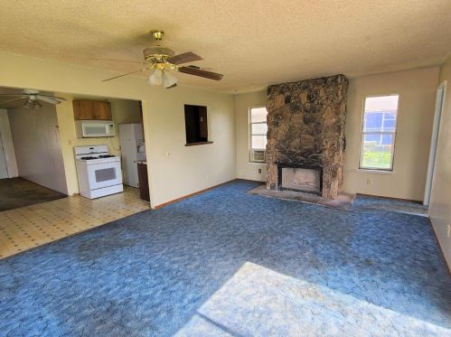 2406 I St, Rio Linda CA  95673-4618 exterior