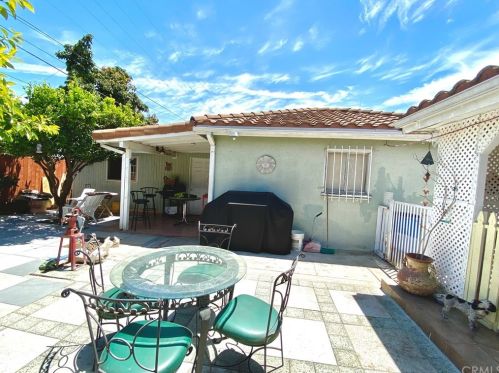 4111 San Luis St, Compton CA  90221-2917 exterior