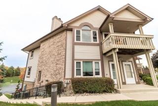 3568 Rawson Ave, Hales Corners, WI 53132-8323