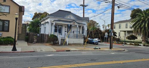 449 4th St, San Jose, CA 95112-5257