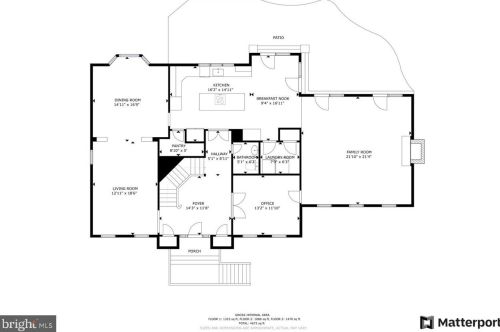 518 Fortress Cir, Leesburg VA  20175-8929 exterior