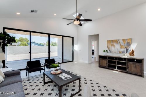 8149 10 Pl, Phoenix AZ 85014-3234 exterior