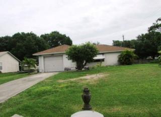 437 Easy St, Sebastian, FL 32958-4327