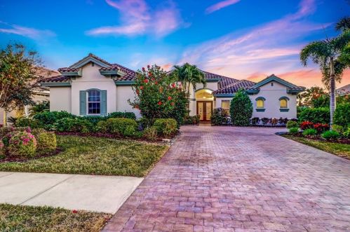 12130 Wicklow Ln, Naples, FL 34120-4396