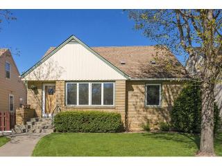 3142 Hayes St, Minneapolis, MN 55418-2232