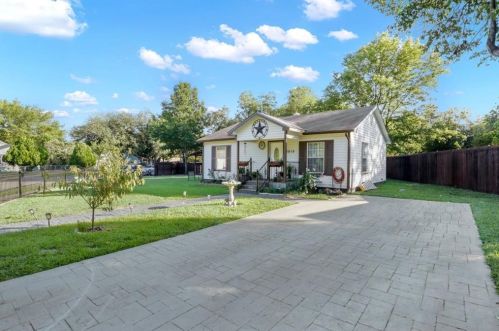 8818 Eldon Dr, Dallas, TX 75217-2226