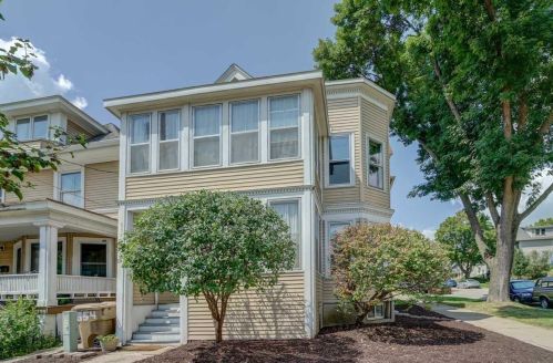 854 Gorham St, Madison, WI 53703-1792