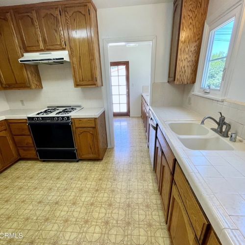 423 Daroca Ave, San Gabriel CA  91775-2903 exterior