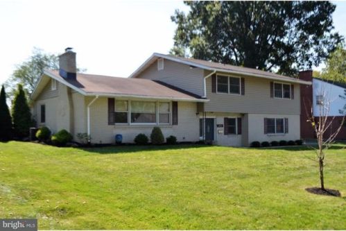 4664 Norwood Dr, Wilmington, DE 19803-4812