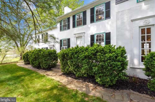 20209 St Louis Rd, Purcellville VA  20132-4905 exterior