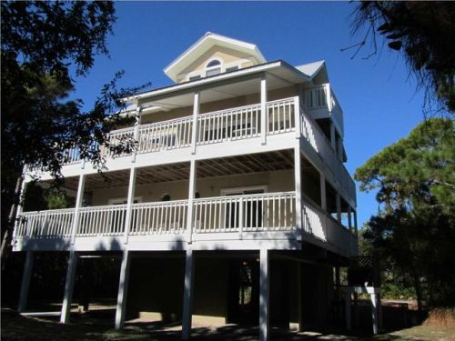 2116 Dolphin Ct, Saint George Island FL  32328-2141 exterior