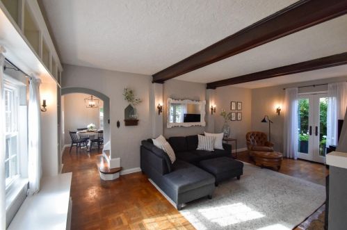 3711 Brotherton Rd, Cincinnati, OH 45209-1466