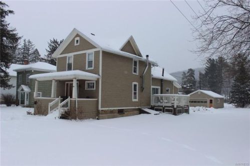 89 South St, Cuba, NY 14727-1420