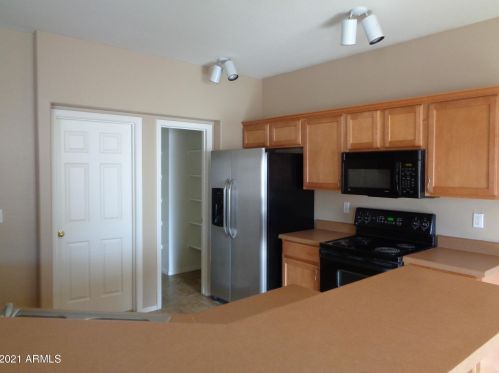 45197 Alamendras St, Maricopa AZ  85139-8775 exterior