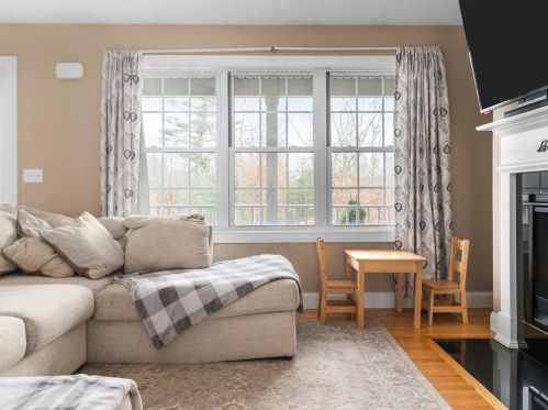 30 Excalibur Dr, Richmond RI  02892-1187 exterior