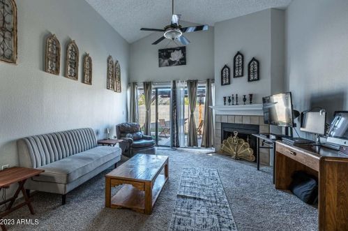 1214 Estrella Dr, Chandler AZ 85224-7814 exterior