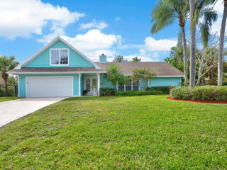 261 Golfview Dr, Jupiter FL  33469-1923 exterior