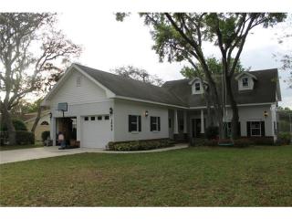 1552 Sir Henrys Trl, Lakeland, FL 33809-5040