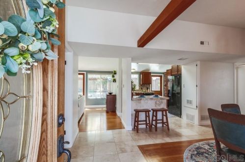 5551 Gala Ave, San Diego CA  92120-1807 exterior