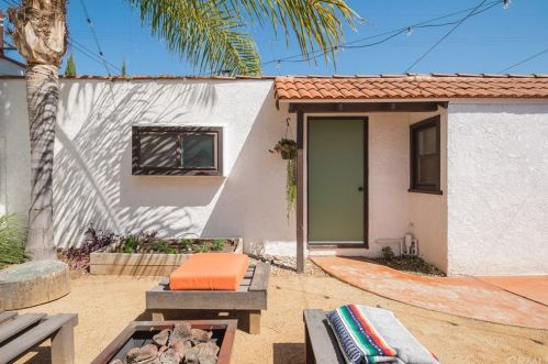 3630 California Ave, Long Beach CA  90807-4108 exterior