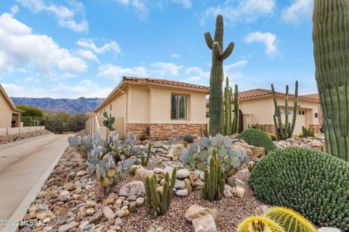 39669 Moonwood Dr, Tucson, AZ 85739-2233
