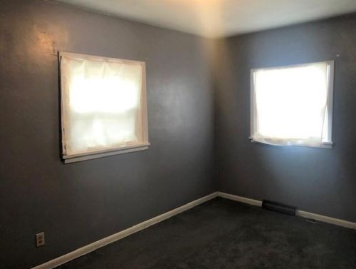 1921 Ridge Ave, New Kensington PA  15068-4041 exterior