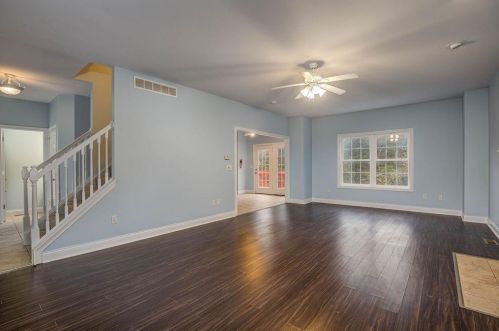 230 Northridge Dr, Miami OH  45056-8867 exterior