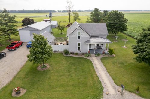 2942 Reynolds Rd, Washington Ch, OH 43160-9519