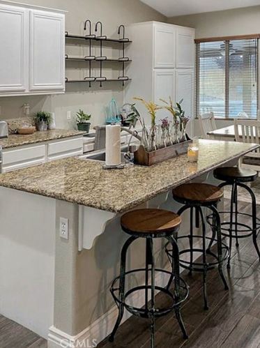 42449 Marsuerite Way, Lancaster, CA 93536-4570