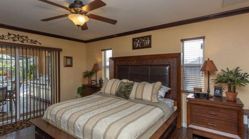 20 Crestwood Cir, Lehigh Acres FL 33936-5900 exterior