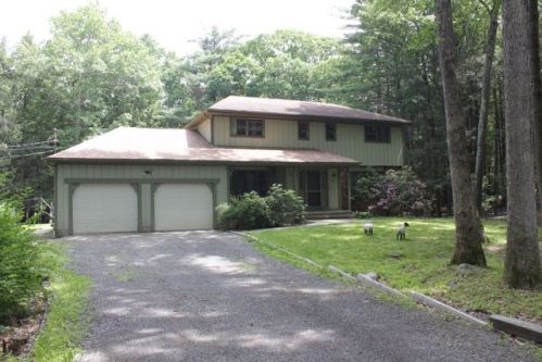 21 Lund Ct, Woodstock, NY 12498-2604