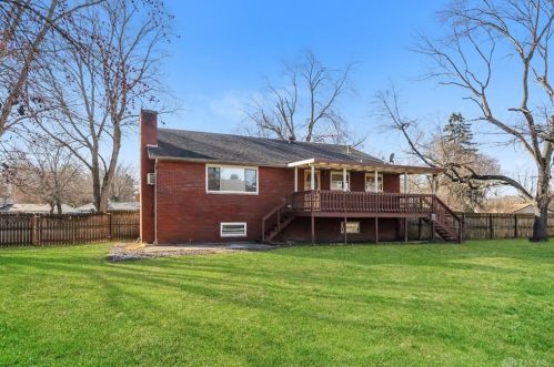 8630 Meadowlark Dr, Franklin OH  45005-4223 exterior